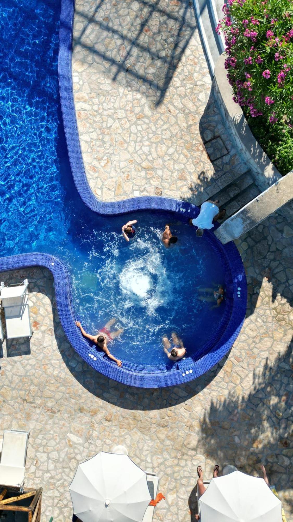 Miramare Sea Resort & Spa Sant'Angelo  Экстерьер фото