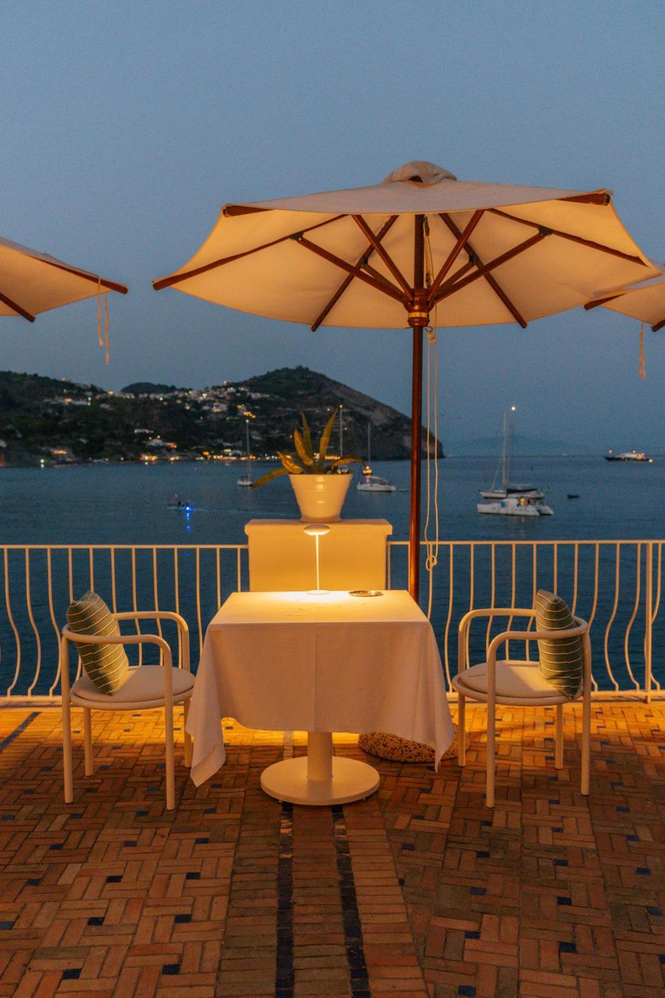 Miramare Sea Resort & Spa Sant'Angelo  Экстерьер фото